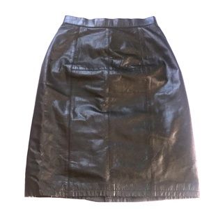 Vintage pencil skirt. Beautiful leather. Hand made